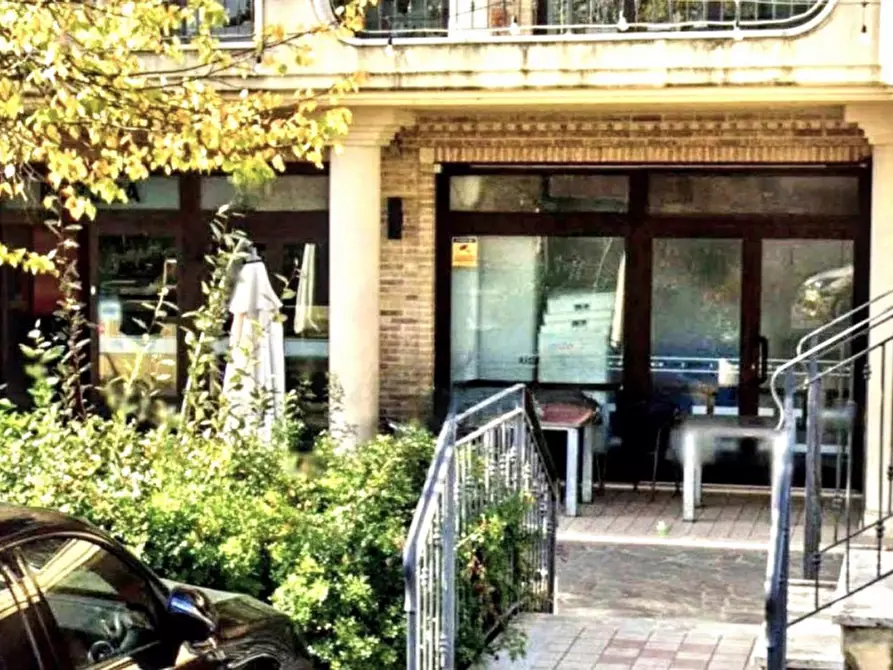 Immagine 1 di Negozio in vendita  in Via Machiavelli, N. Snc a Cingoli