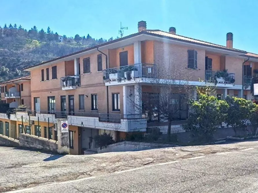 Immagine 5 di Attività commerciale in vendita  in Via San Giuseppe, N. 71 a Cingoli