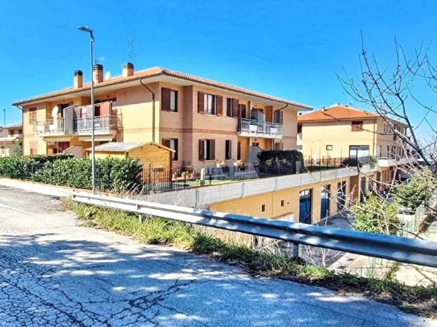 Immagine 4 di Posto auto in vendita  in Via San Giuseppe, N. 63 a Cingoli