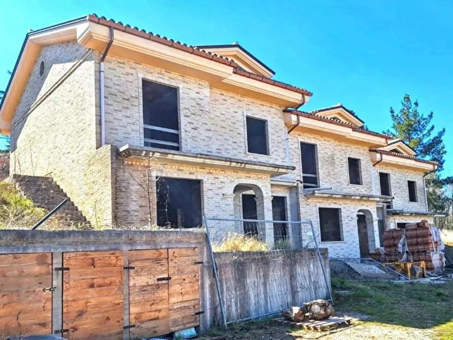 Immagine 3 di Villetta a schiera in vendita  in Via Trentavisi, N. Snc a Cingoli