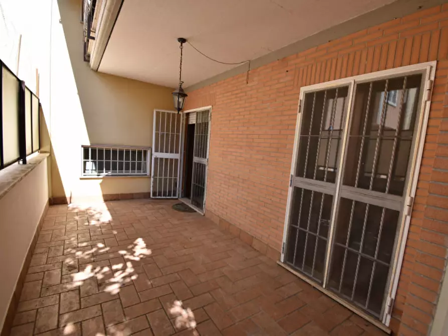 Immagine 19 di Appartamento in vendita  in Via dei Buonvisi a Roma