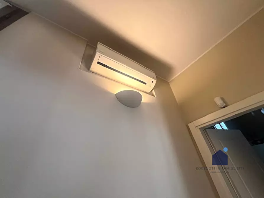 Immagine 43 di Appartamento in vendita  in Via Giuseppe Garibaldi a Castenedolo