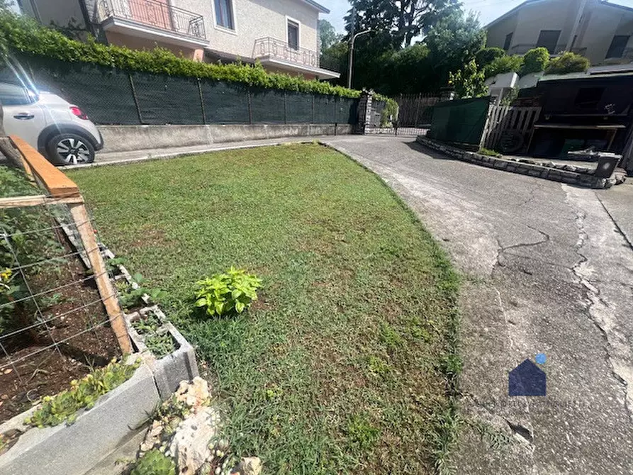 Immagine 80 di Appartamento in vendita  in Via Giuseppe Garibaldi a Castenedolo