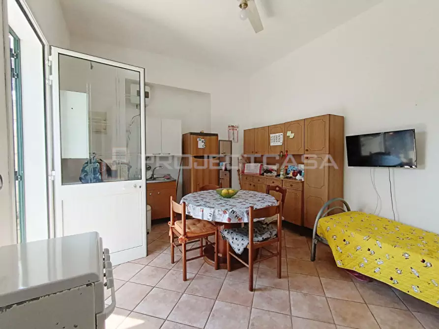 Immagine 9 di Casa indipendente in vendita  in Via Galatina 78 a Soleto