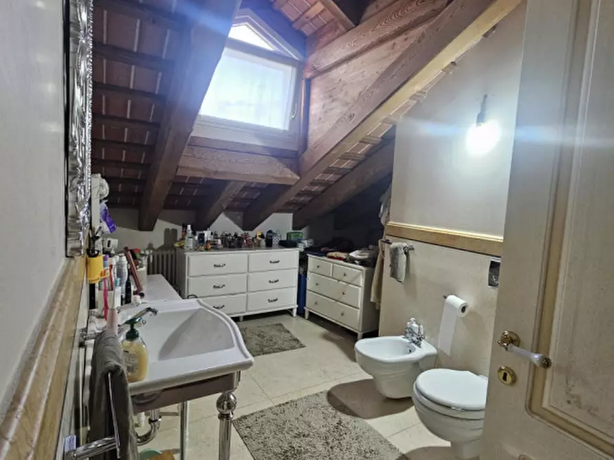 Immagine 22 di Appartamento in vendita  in piazza Cavour a Padova