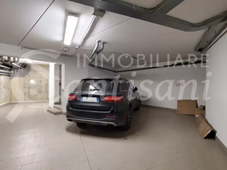 Immagine 19 di Appartamento in affitto  in Viale dei Cadorna a Firenze