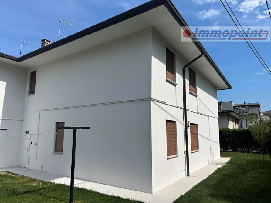 Immagine 6 di Casa bifamiliare in vendita  in Via Gaidon, 78 a Bassano Del Grappa