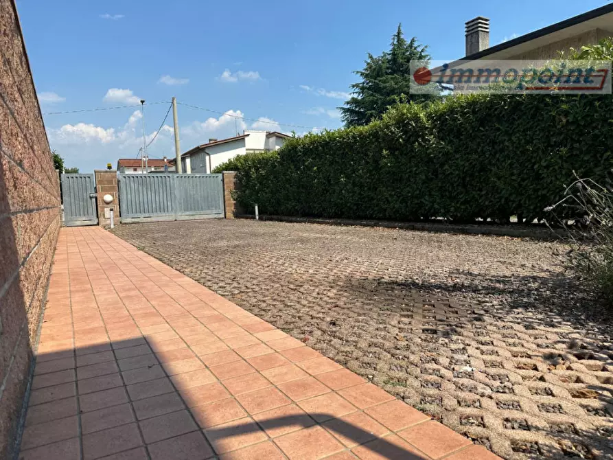 Immagine 10 di Casa bifamiliare in vendita  in Via Gaidon, 78 a Bassano Del Grappa
