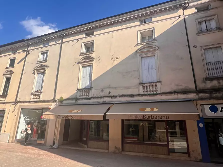 Immagine 2 di Appartamento in vendita  in Via Giuseppe Garibaldi, 52 a Lonigo