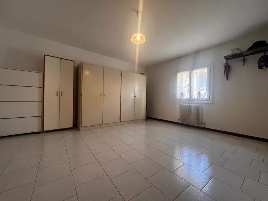 Immagine 12 di Appartamento in vendita  in Via Giuseppe Garibaldi, 52 a Lonigo