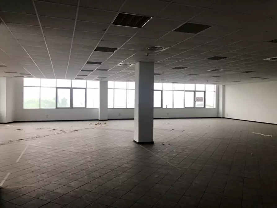 Immagine 4 di Ufficio in vendita  in Via vecchia Ferriera a Vicenza