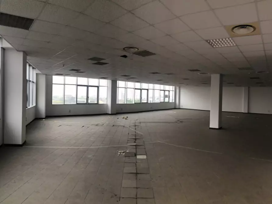 Immagine 7 di Ufficio in vendita  in Via vecchia Ferriera a Vicenza