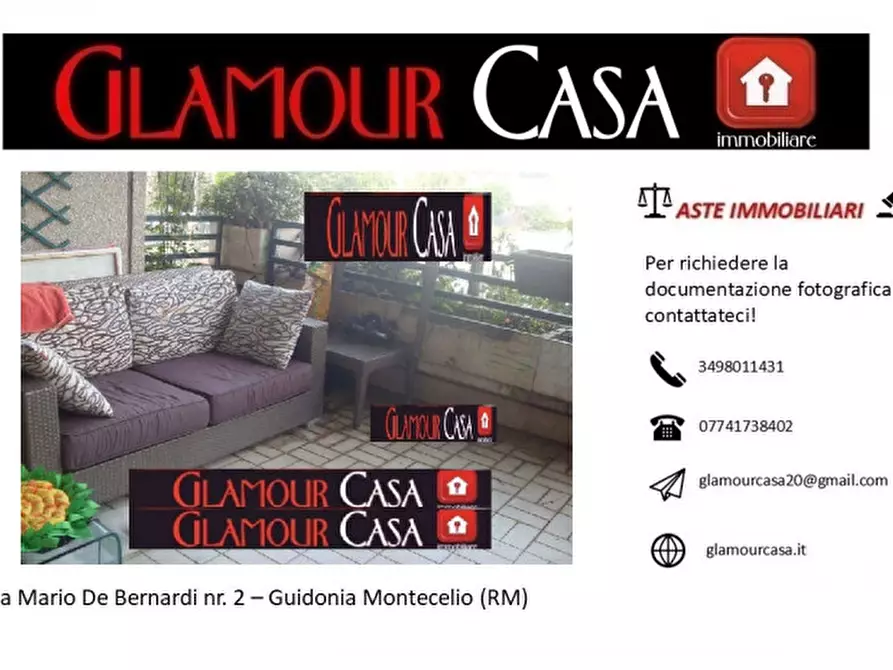 Immagine 3 di Appartamento in vendita  in Via del Pianeta Terra a Roma