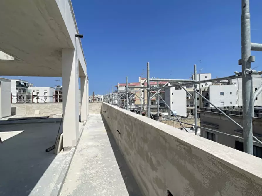 Immagine 7 di Attico in vendita  in via XXIV Maggio angolo via IV Novembre a Lecce
