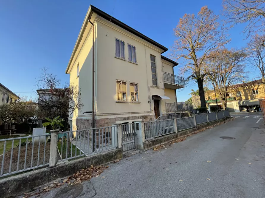 Immagine 5 di Appartamento in vendita  in Viale Colli Euganei a Battaglia Terme