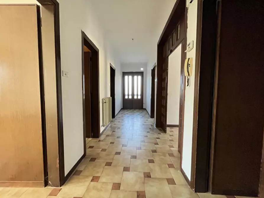 Immagine 10 di Appartamento in vendita  in Viale Colli Euganei a Battaglia Terme