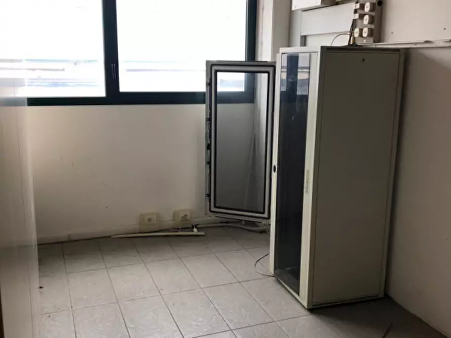 Immagine 7 di Ufficio in vendita  in via fratelli rossetti a Villorba