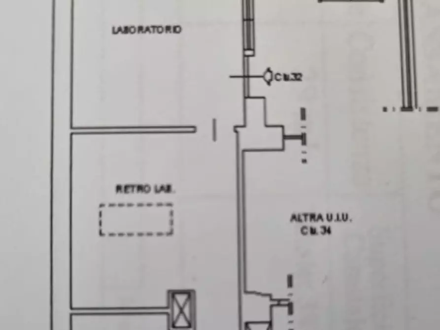 Immagine 10 di Negozio in vendita  in Via Giovanni Antonio Rayneri a Roma