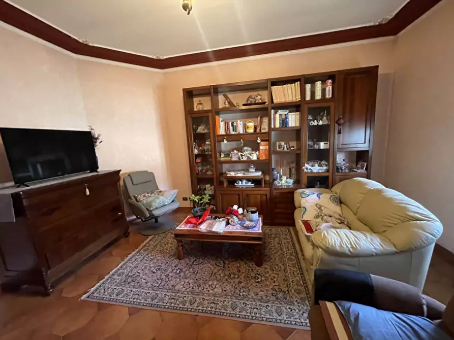 Immagine 8 di Casa bifamiliare in vendita  a Suzzara