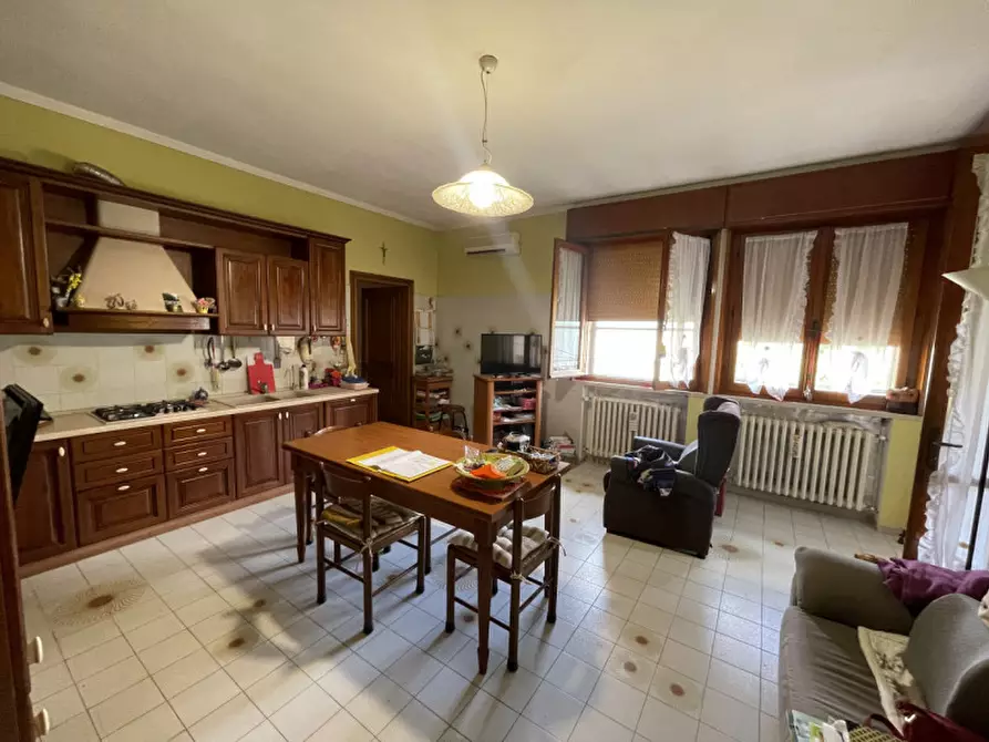 Immagine 12 di Casa bifamiliare in vendita  a Suzzara