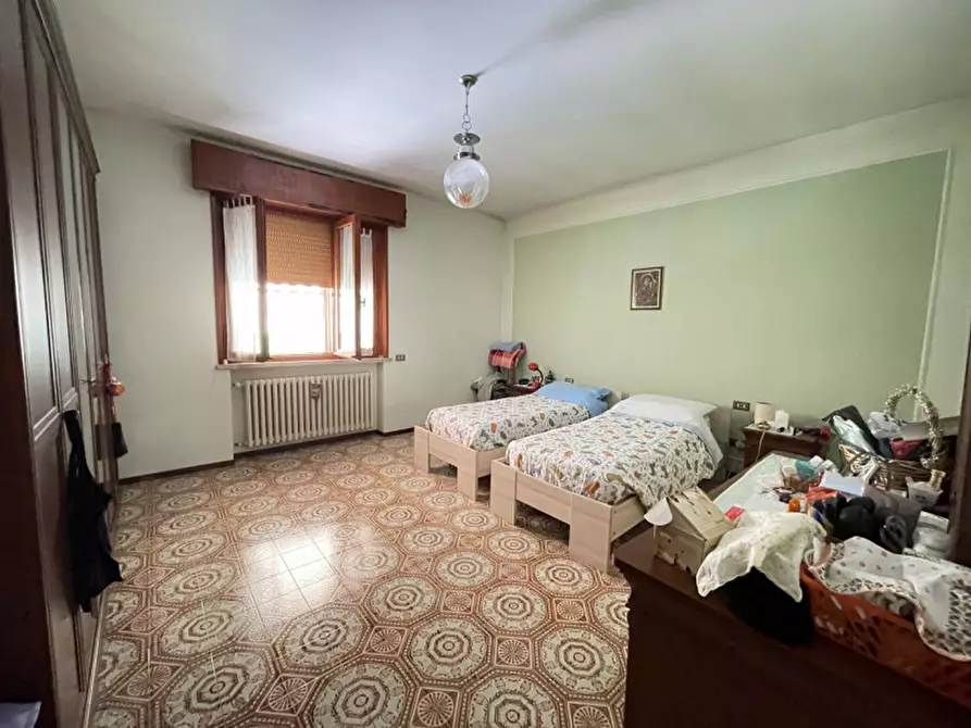 Immagine 23 di Casa bifamiliare in vendita  a Suzzara