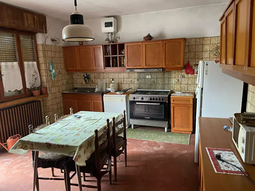 Immagine 5 di Villa in vendita  in Via Risorgimento a Ortona Dei Marsi