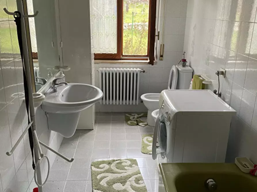 Immagine 7 di Villa in vendita  in Via Risorgimento a Ortona Dei Marsi