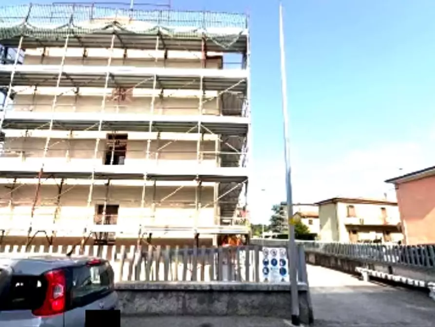 Immagine 1 di Appartamento in vendita  in VIA DURLINDANA 23 a Verona