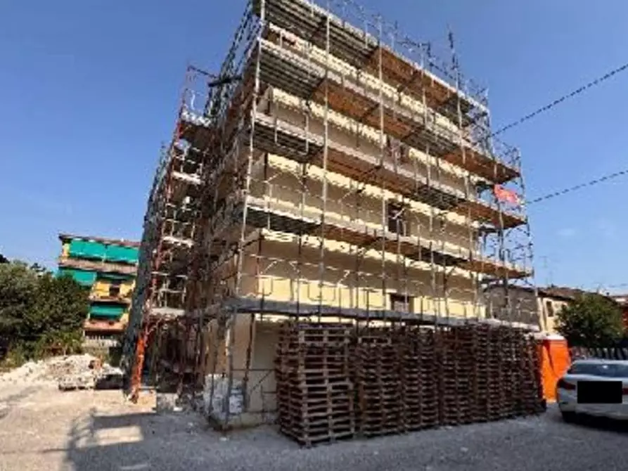 Immagine 3 di Appartamento in vendita  in VIA DURLINDANA 23 a Verona