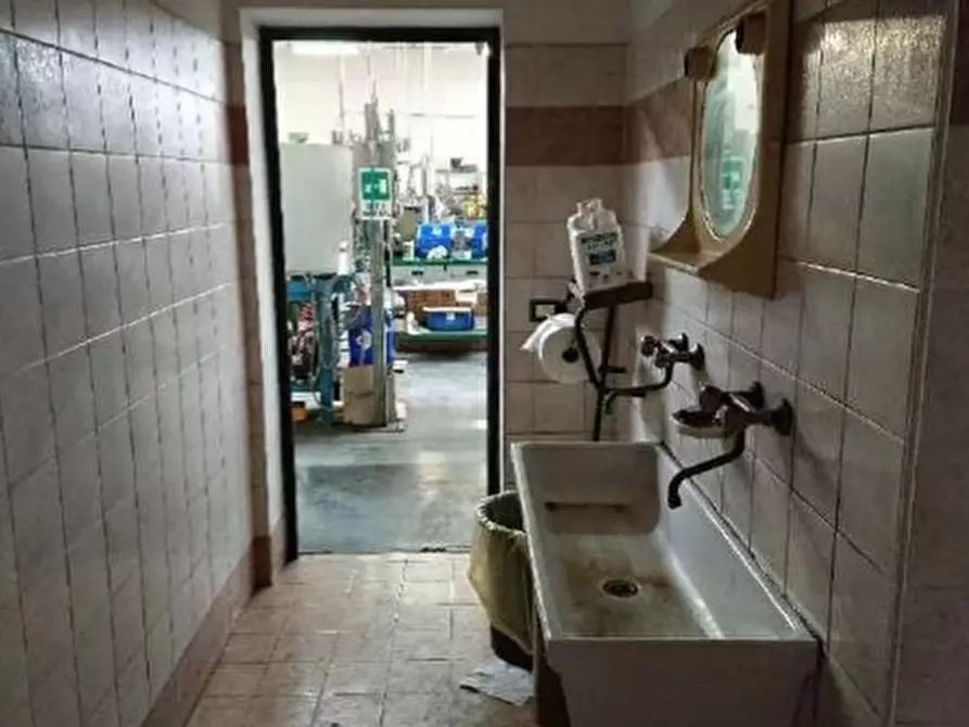 Immagine 44 di Capannone industriale in vendita  in VIA MAESTRI DEL LAVORO 4 a Legnago