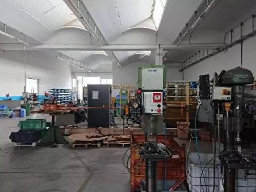 Immagine 56 di Capannone industriale in vendita  in VIA MAESTRI DEL LAVORO 4 a Legnago