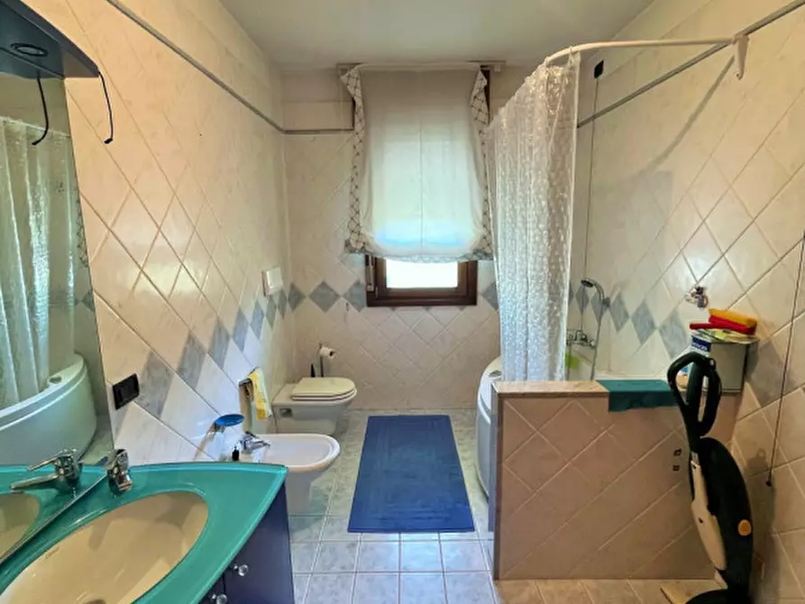 Immagine 13 di Attico in vendita  in Via Verdi a Castelfranco Veneto