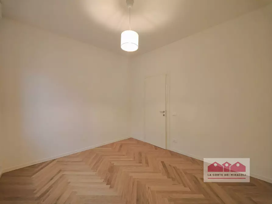 Immagine 6 di Appartamento in vendita  in Piazza del castello 20 a Vicenza