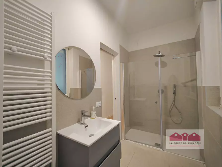 Immagine 11 di Appartamento in vendita  in Piazza del castello 20 a Vicenza