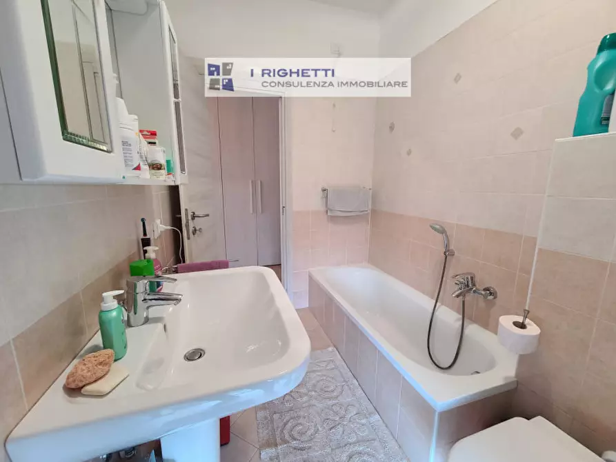 Immagine 14 di Appartamento in vendita  in Via Angelo Emo a Verona