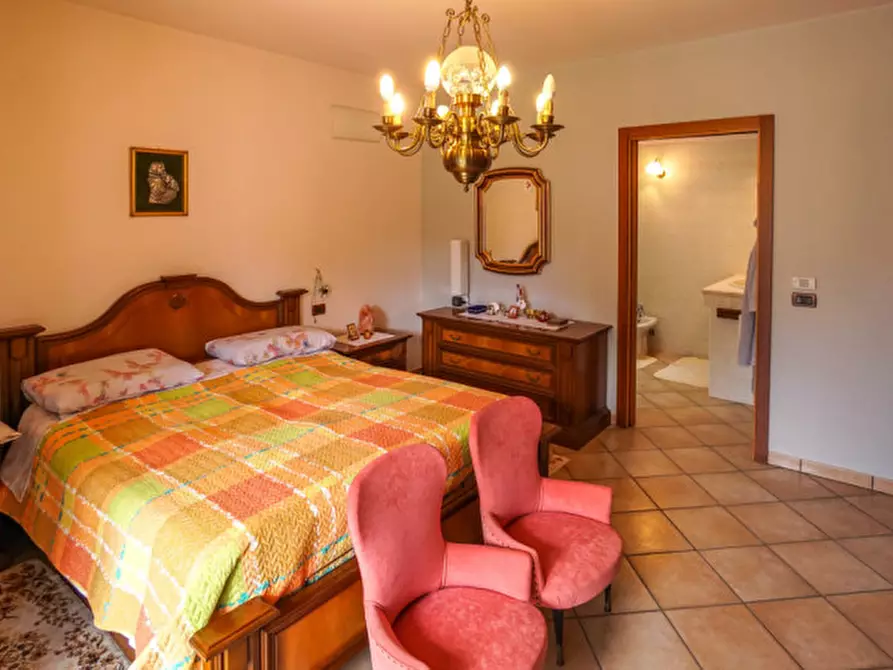 Immagine 11 di Villa in vendita  a Arcole