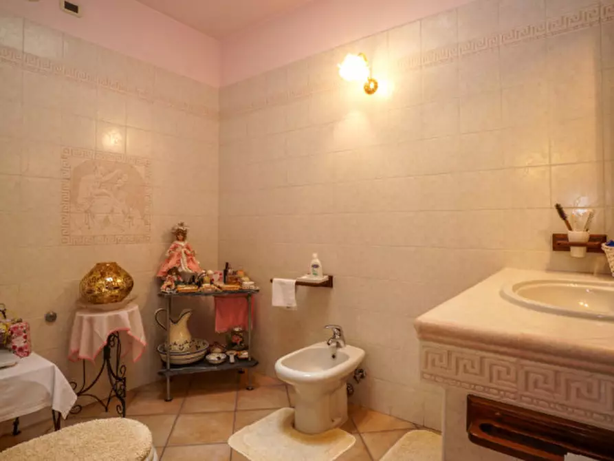 Immagine 12 di Villa in vendita  a Arcole