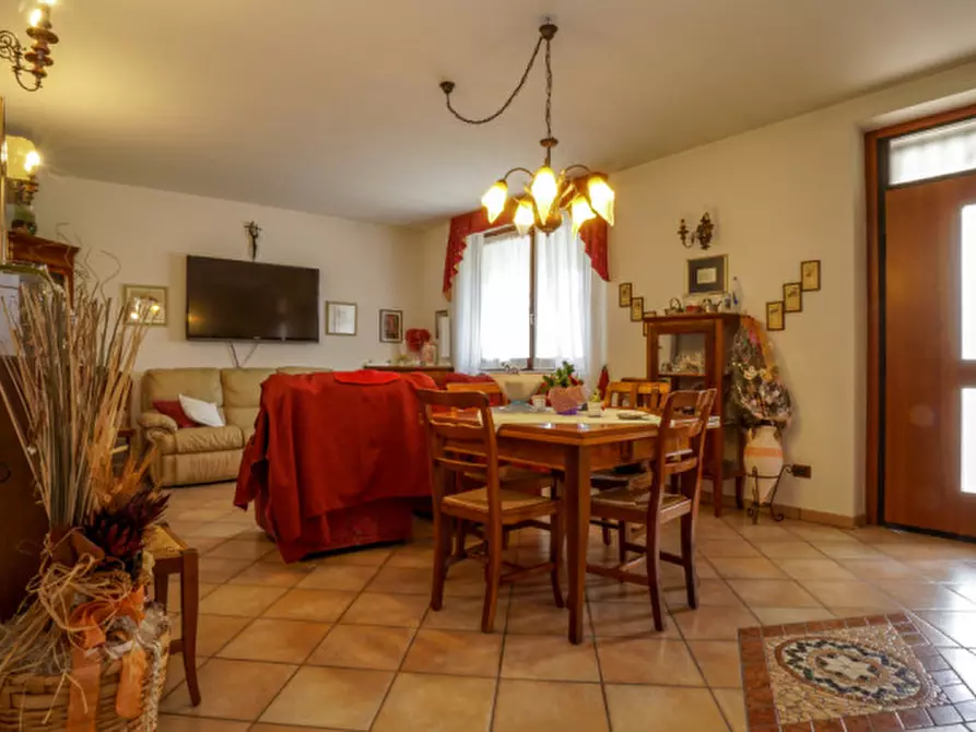 Immagine 19 di Villa in vendita  a Arcole