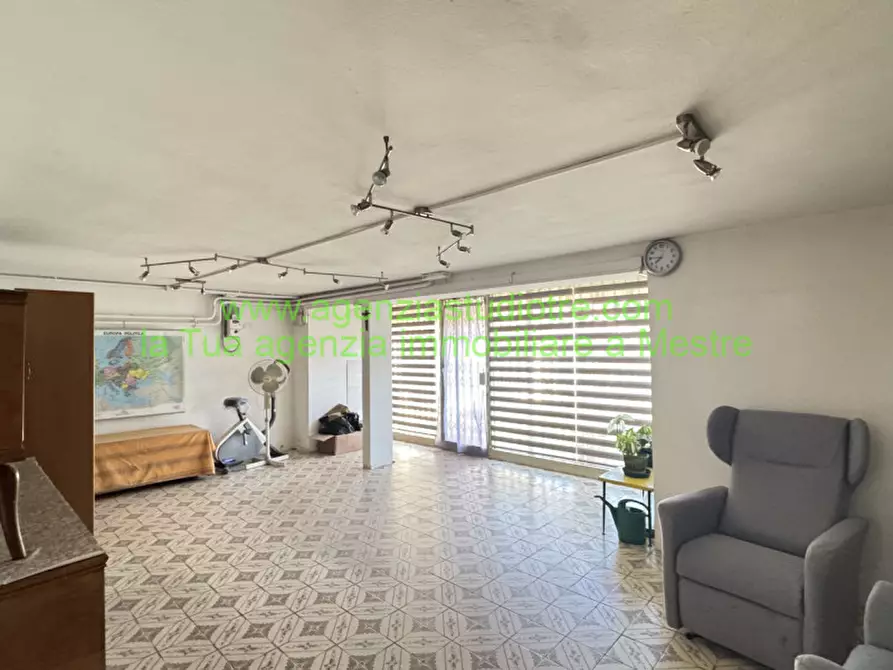 Immagine 3 di Casa bifamiliare in vendita  in Via San Donà 259 a Venezia