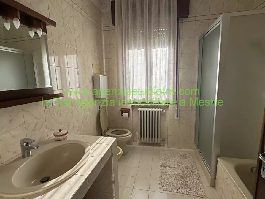 Immagine 22 di Casa bifamiliare in vendita  in Via San Donà 259 a Venezia