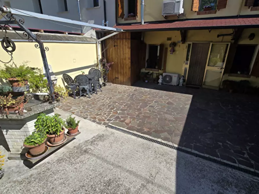 Immagine 14 di Villetta a schiera in vendita  in via riviera, 46 a Baone