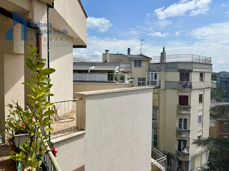 Immagine 13 di Attico in vendita  in Via del Gran Paradiso 80 a Roma