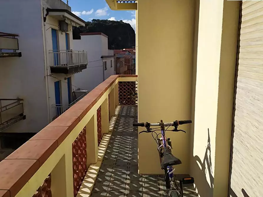 Immagine 3 di Appartamento in vendita  in Via Domenico Topa, 89015 Palmi RC, Italia a Palmi