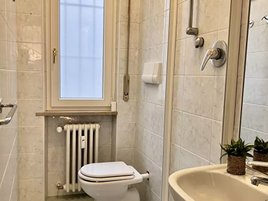 Immagine 14 di Appartamento in vendita  in Via Enrico Berni, 18 a Verona