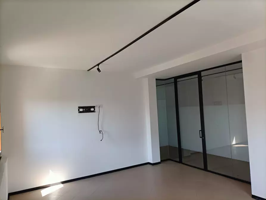 Immagine 5 di Ufficio in affitto  in Largo San Giorgio a Noale