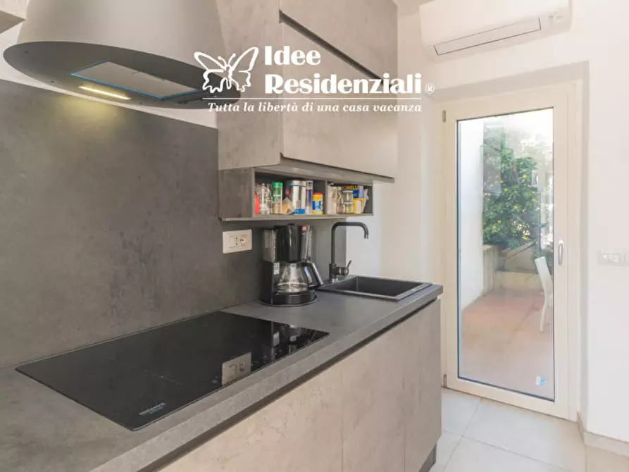 Immagine 4 di Villetta a schiera in vendita  a Arzachena