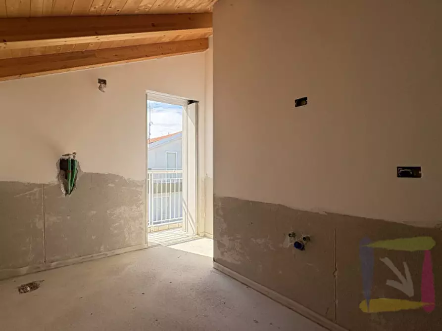 Immagine 11 di Villetta a schiera in vendita  in Via P. Cicogna a Chioggia