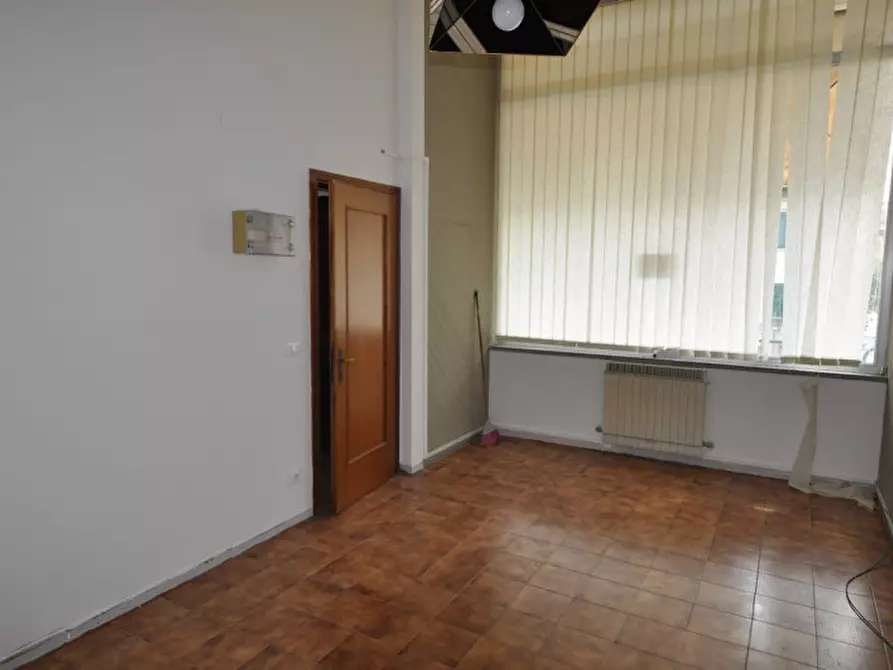 Immagine 8 di Ufficio in vendita  in Via Dante Alighieri a Terranuova Bracciolini