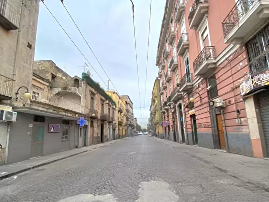Immagine 3 di Negozio in affitto  in Corso San Giovanni a Teduccio a Napoli
