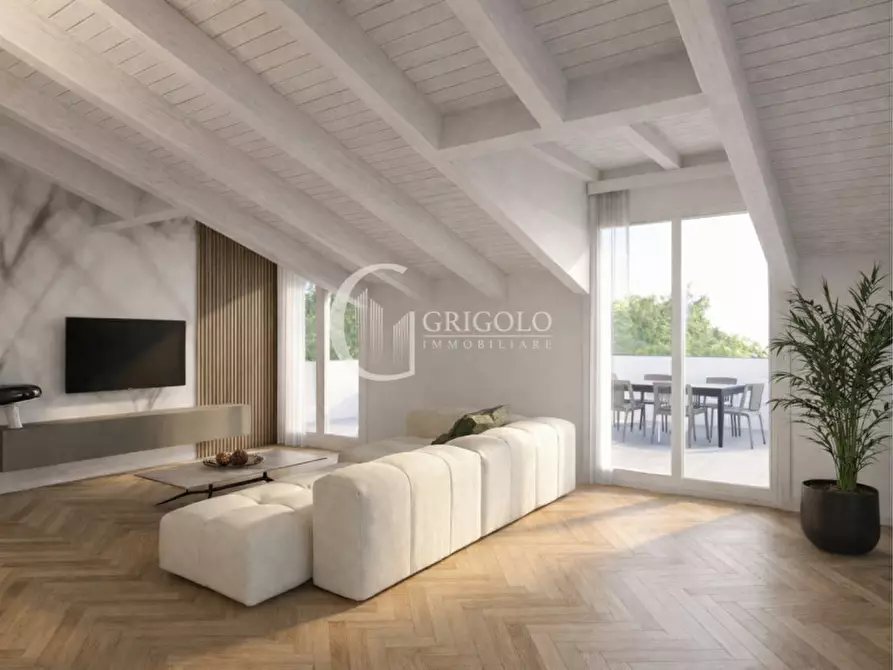 Immagine 4 di Attico in vendita  in Via Andrea Mantegna a Treviso